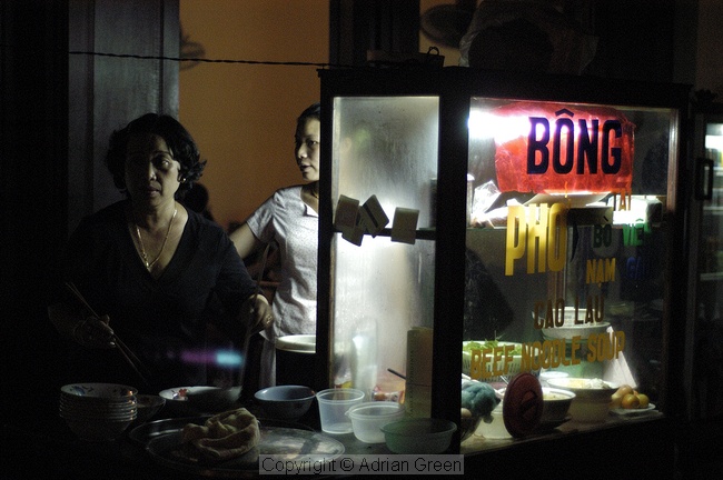 Food sellers on the street, Hoi An