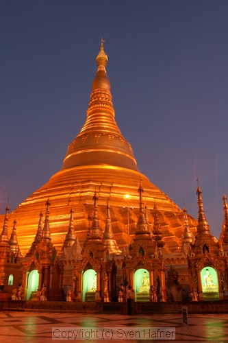 Stupa of Shwedagon Paya, Yangon
