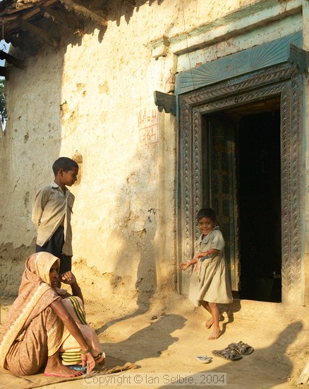 In the countryside near Varanasi: Grandmother and children
